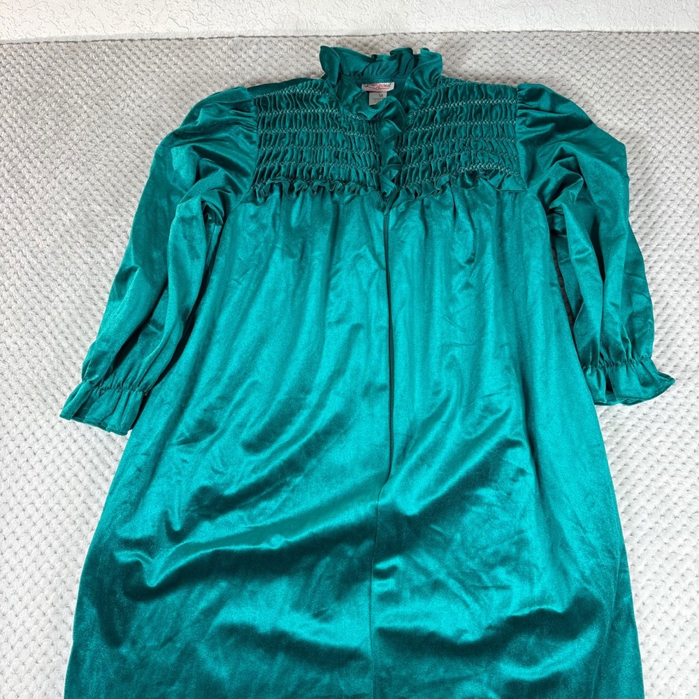 Loungecrest Vintage Green Satin Smocked Ruffle Maxi Robe Nightgown Medium Womens